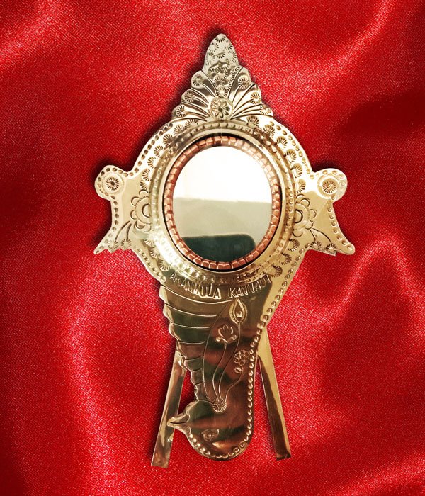 Metallic Mirror Aranmula Kannadi