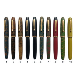 Ratnamson 302 Fountain Pen (Medium Nib | Gold Trim)